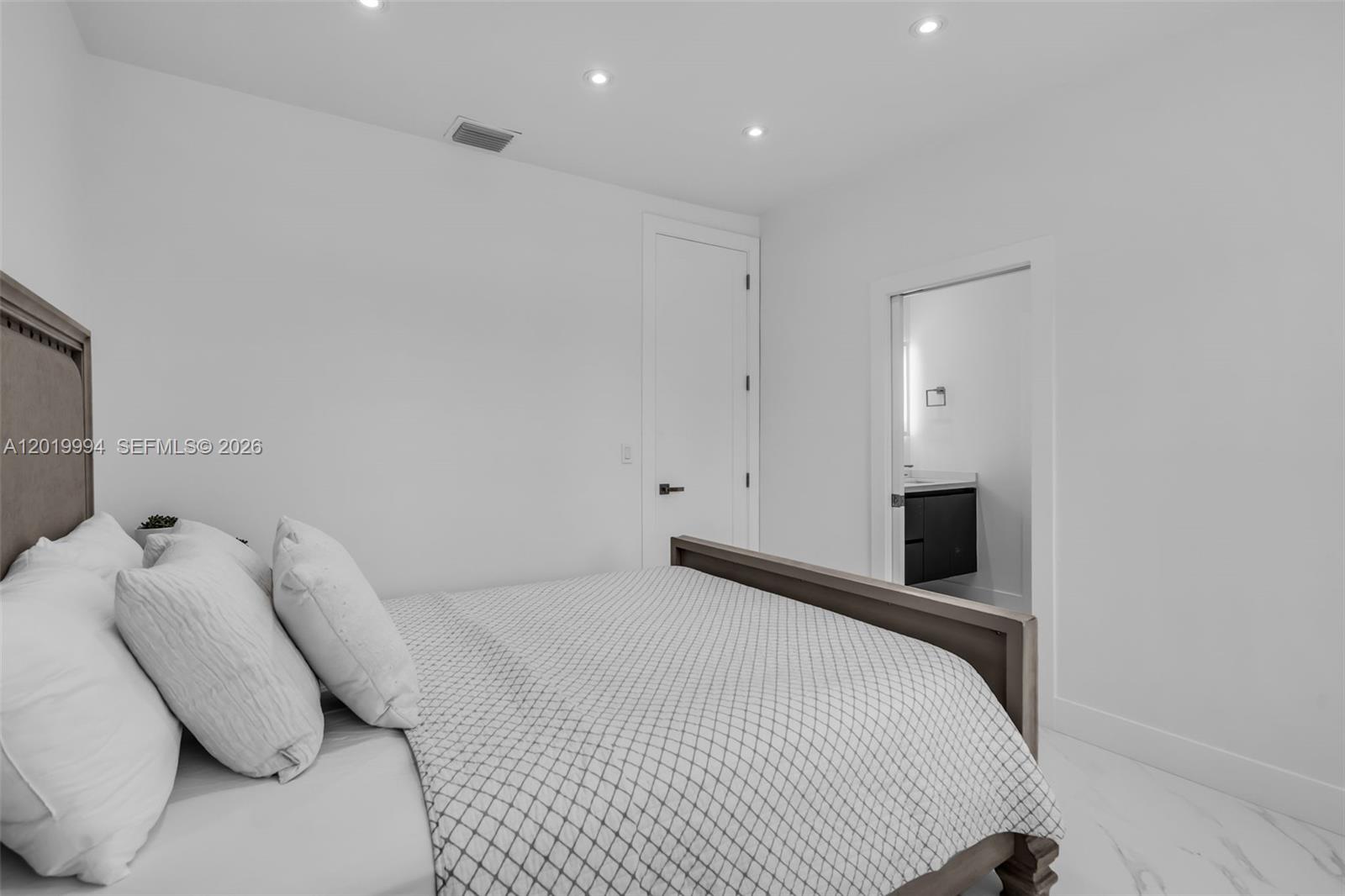 7262 Southwest 120th Avenue Miami, FL 33183 - Photo 37 of 65