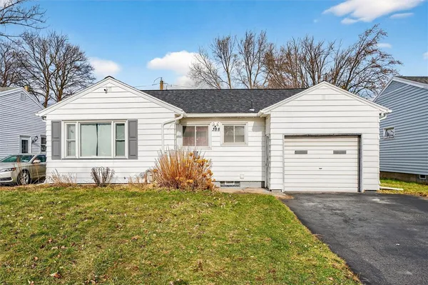 $221,000 | 388 Orland Road, Irondequoit, NY 14622