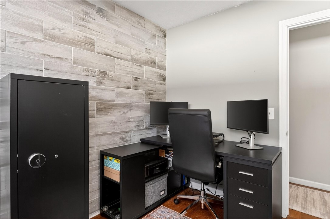 388 Orland Road Irondequoit, NY 14622 - Photo 15 of 26