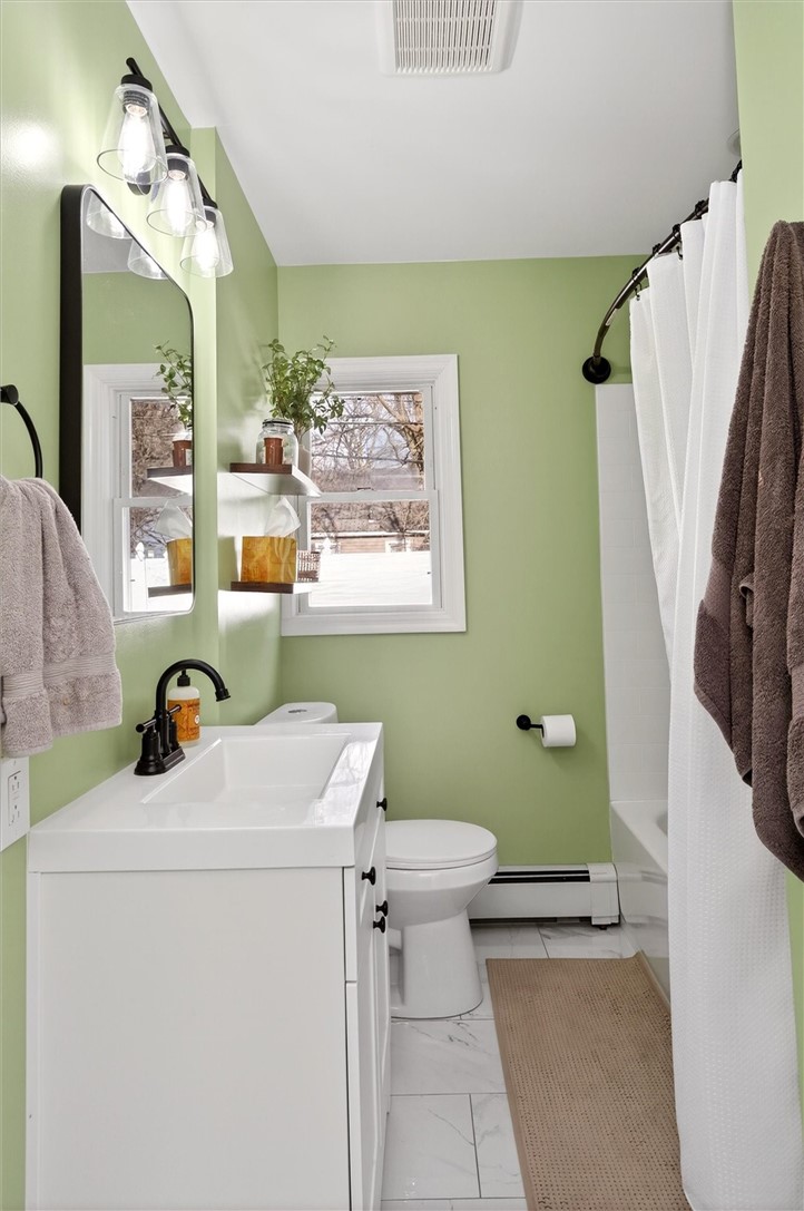 388 Orland Road Irondequoit, NY 14622 - Photo 18 of 26