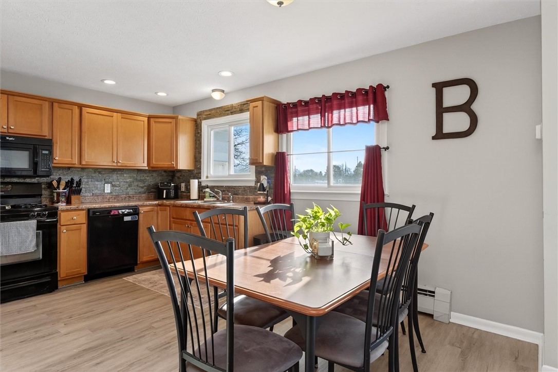 388 Orland Road Irondequoit, NY 14622 - Photo 8 of 26