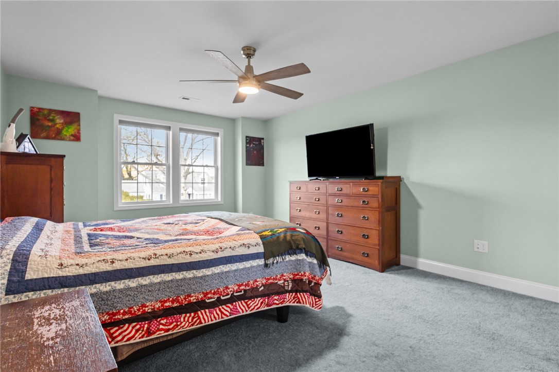 54 Carpenter Street Warwick, RI 02886 - Photo 16 of 42