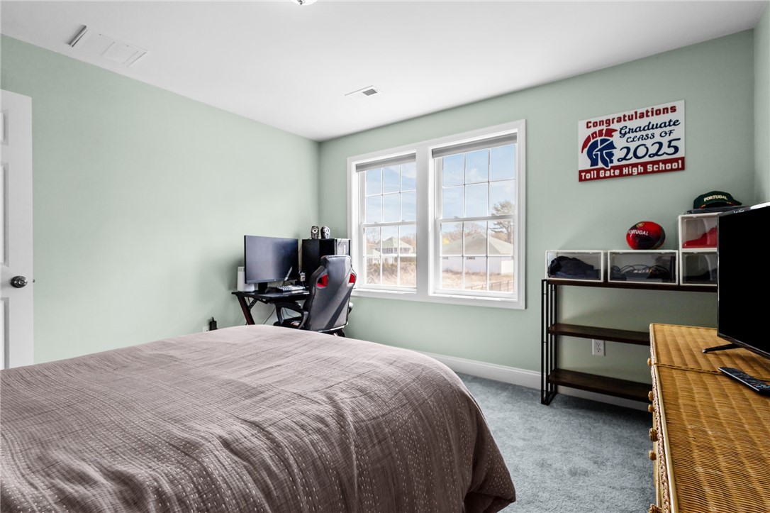 54 Carpenter Street Warwick, RI 02886 - Photo 21 of 42 Second bedroom