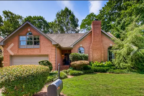 $1,200,000 | 100 Glendower Court, Nashville, TN 37204