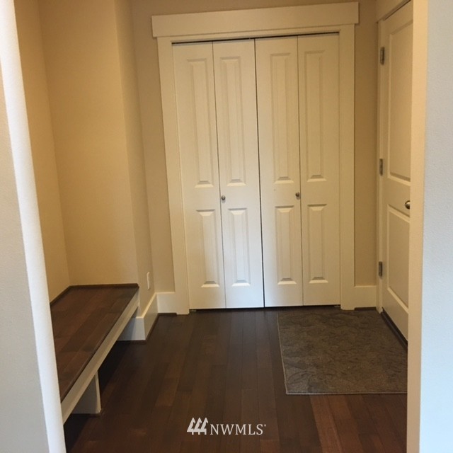 4900 Southeast 2nd Place Renton, WA 98059 - Photo 4 of 24 Gallery Image 4