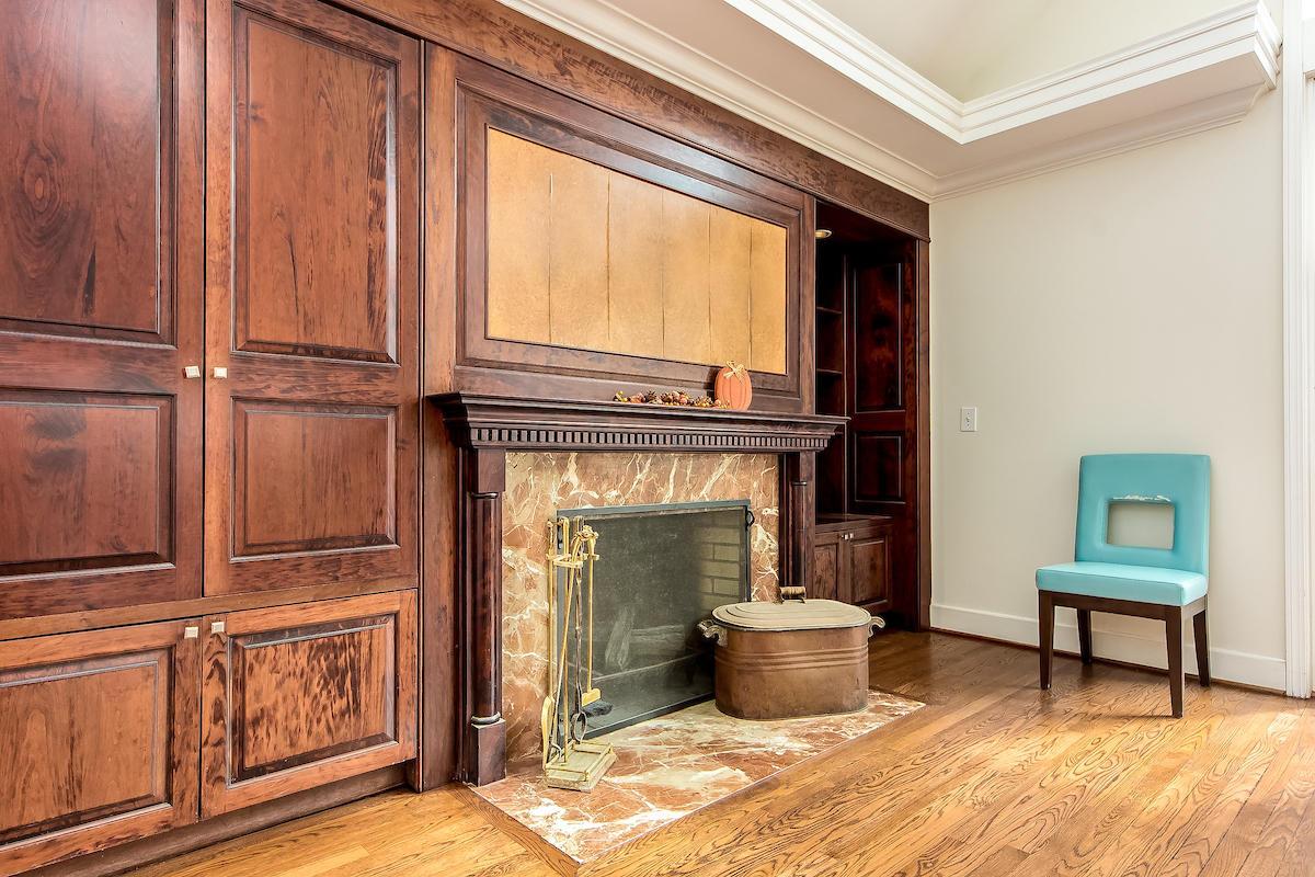 2248 Club Road Columbus, OH 43221 - Photo 25 of 60