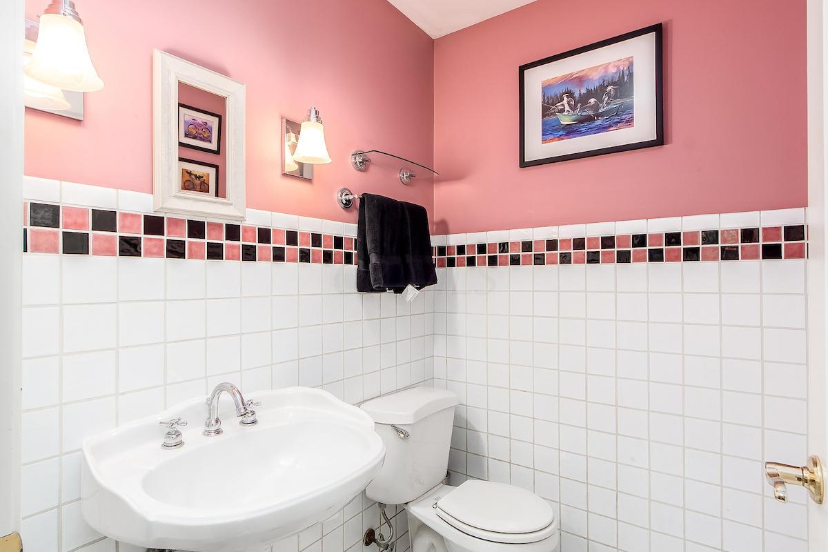2248 Club Road Columbus, OH 43221 - Photo 26 of 60