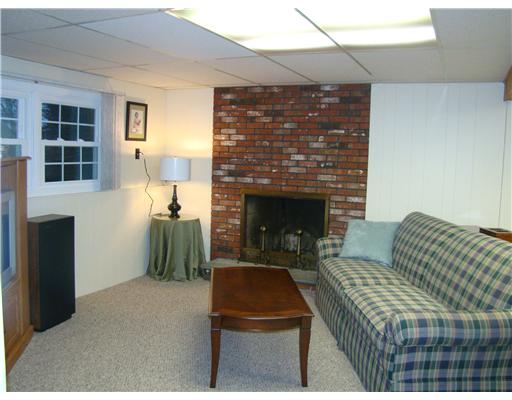 10 Fairhaven Road Cumberland, RI 02864 - Photo 10 of 16 Den/Family/Great Room.