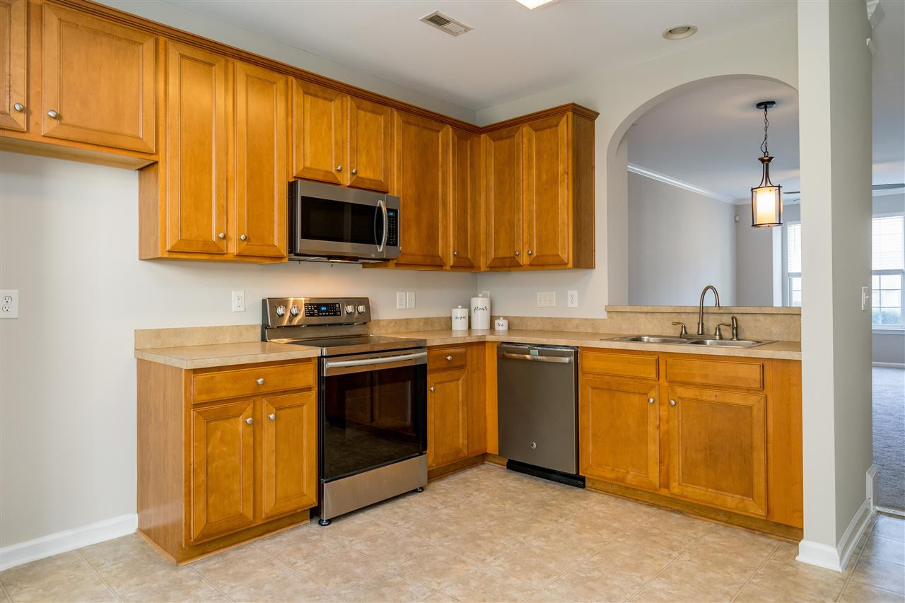 7654 Winners Edge Street Raleigh, NC 27617 - Photo 11 of 22 Kitchen