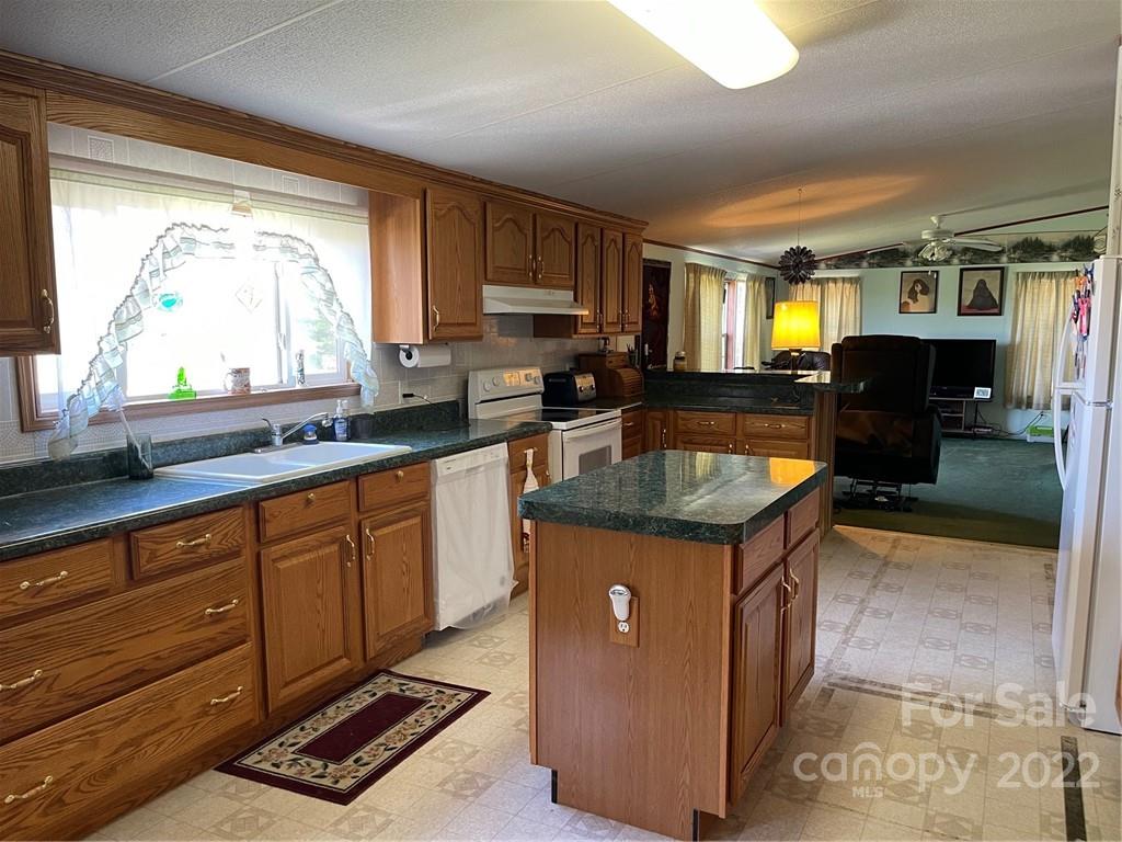 31098 Coley Farm Road Albemarle, NC 28001 - Photo 14 of 33 Gallery Image 14