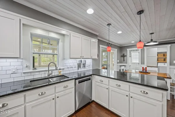 $419,500 | 108 Holly Ridge Lane, Mebane, NC 27302