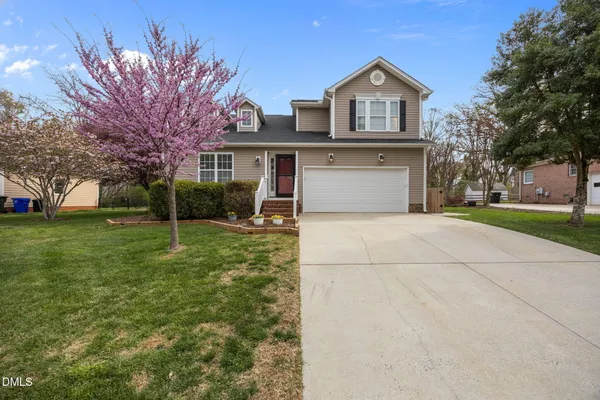 $419,500 | 108 Holly Ridge Lane, Mebane, NC 27302