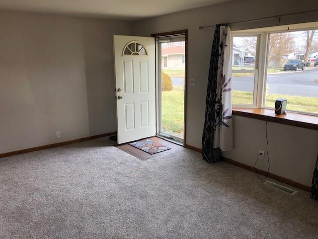 1442 Lochry Road Franklin, IN 46131 - Photo 3 of 8 Gallery Image 3