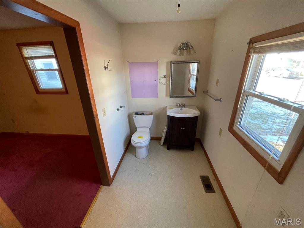 143 East 2nd Street Roxana, IL 62084 - Photo 15 of 27