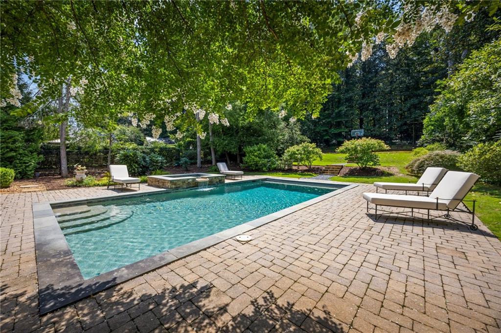216 Pineland Road Northwest Atlanta, GA 30342 - Photo 67 of 79