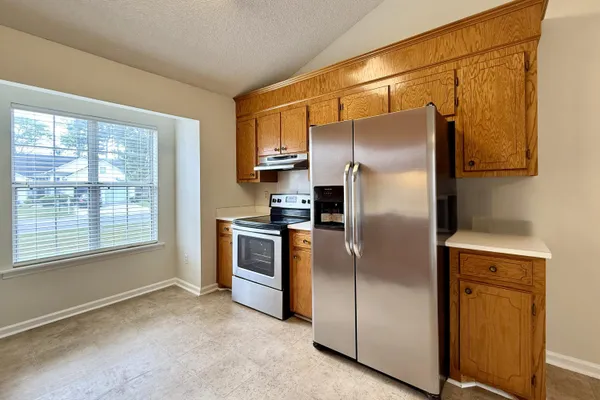 $2,100 | 169 Ponderosa Drive, Ladson, SC 29456