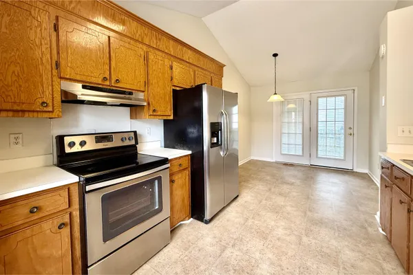 $2,100 | 169 Ponderosa Drive, Ladson, SC 29456