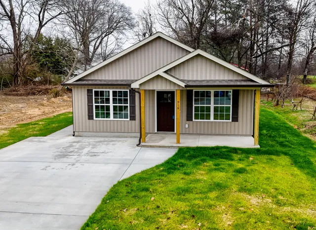 $239,900 | 916 Avenue East, Dalton, GA 30721