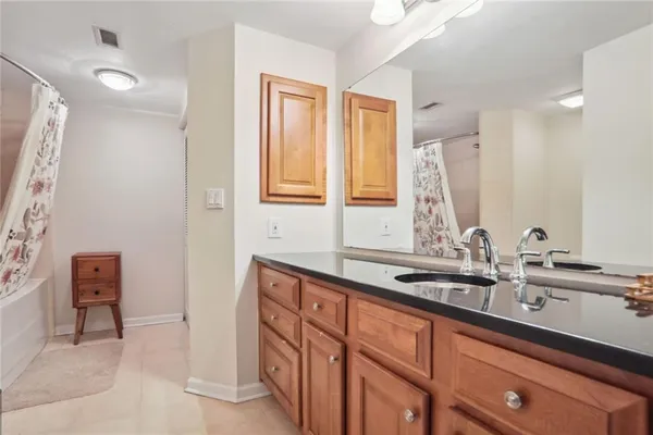 $1,800 | 199 14th Street Northeast, Unit 2409, Atlanta, GA 30309