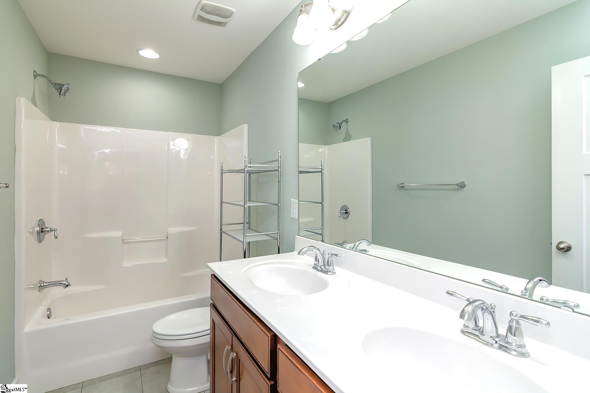 602 Springbank Alley Greer, SC 29651 - Photo 24 of 36 Gallery Image 24