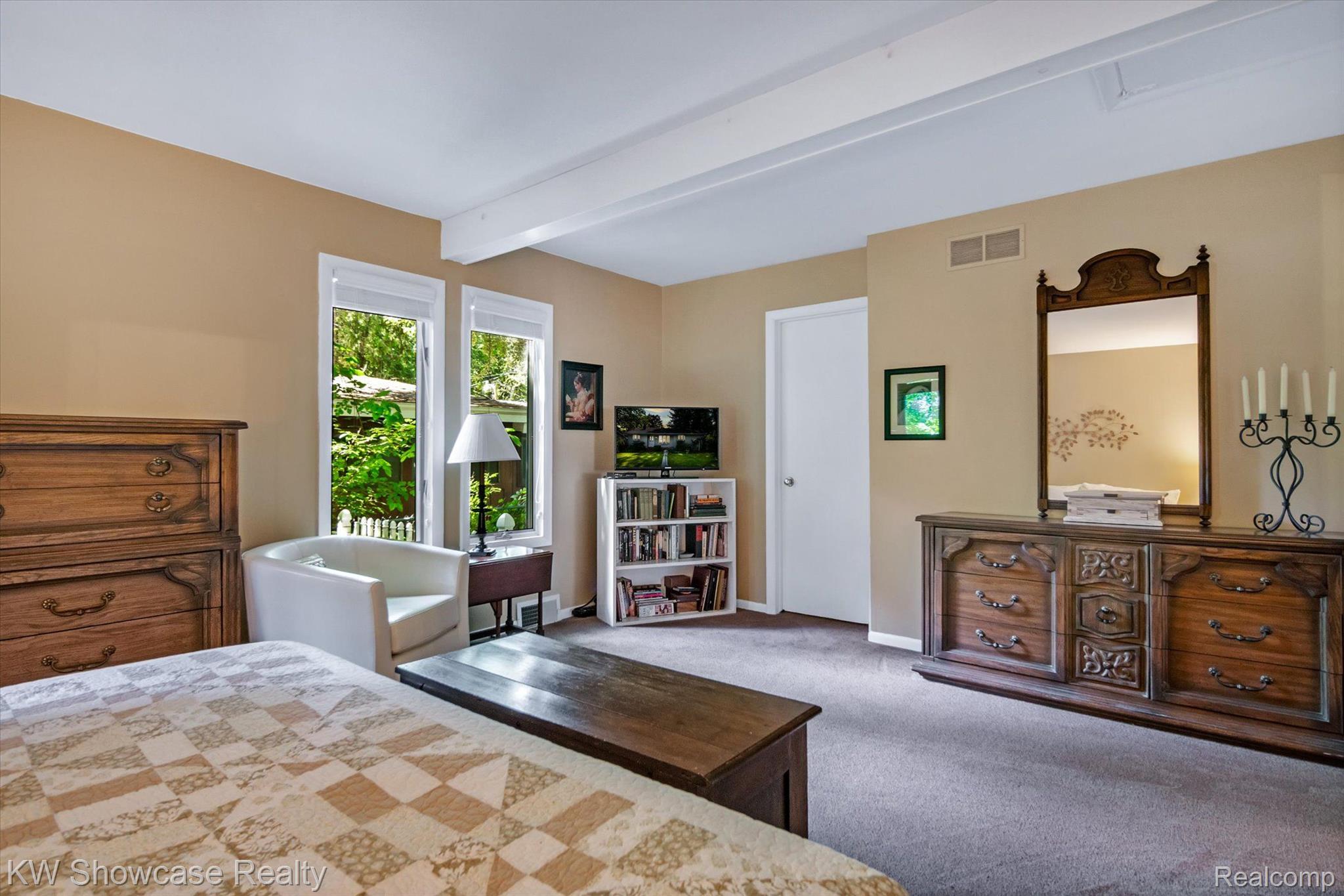 9220 Mcgregor Road Pinckney, MI 48169 - Photo 23 of 40 The Bedroom is large and comfortable.