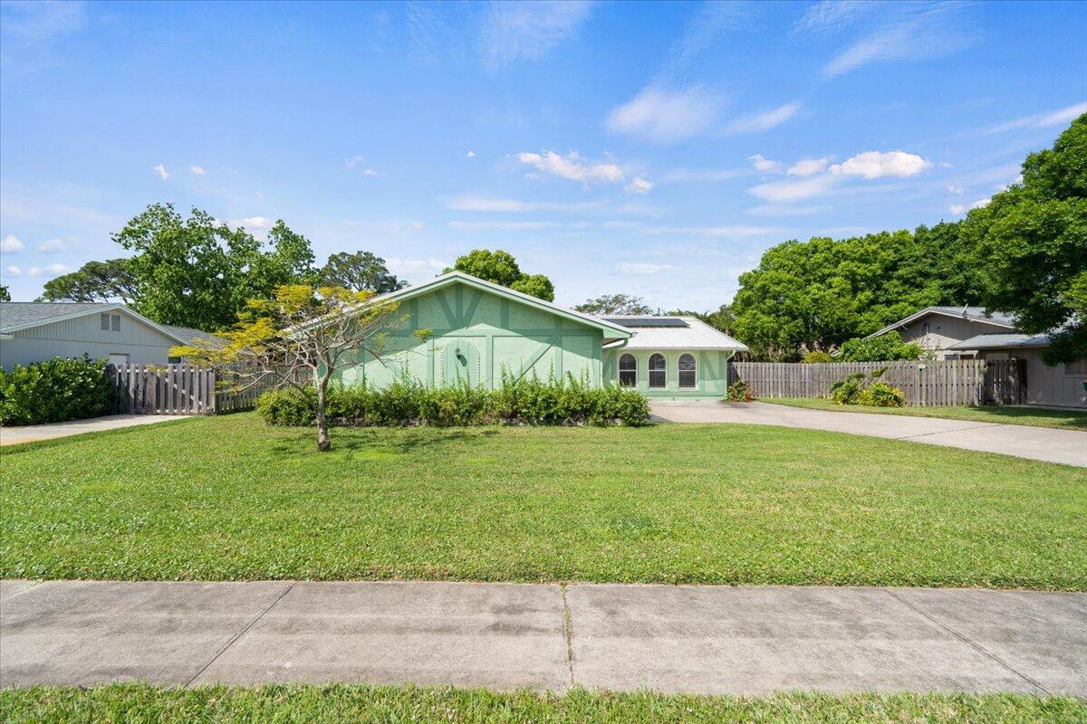 2628 Reed Avenue Melbourne, FL 32901 - Photo 5 of 80 05-Photo-10