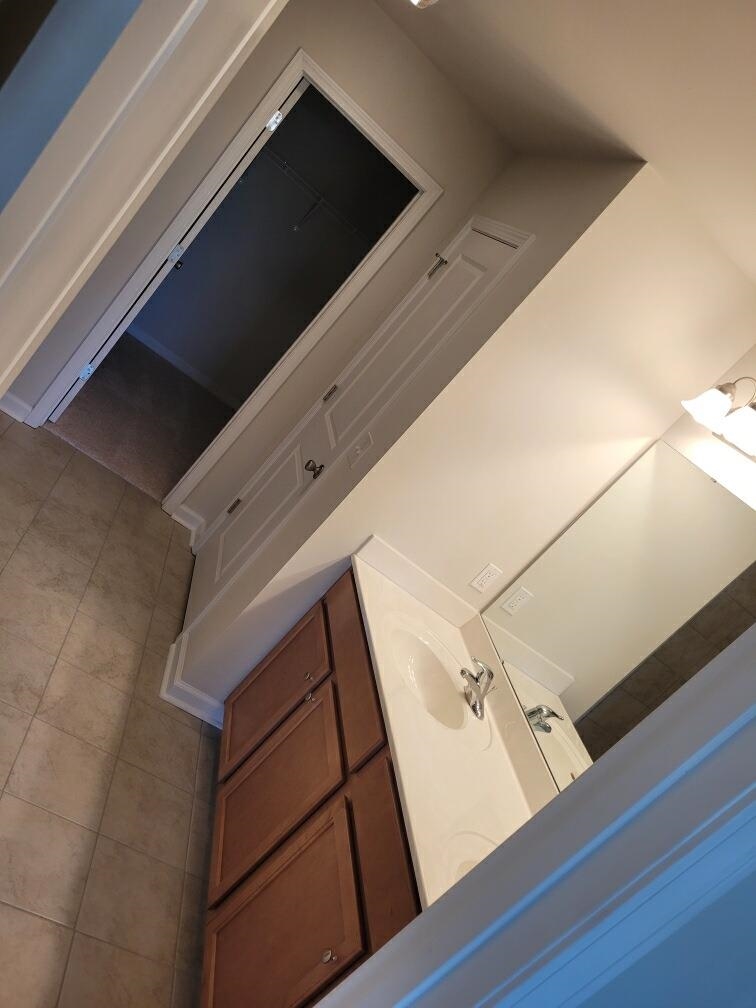 908 New Hope Road Staunton, VA 24401 - Photo 3 of 14 a view of stairs