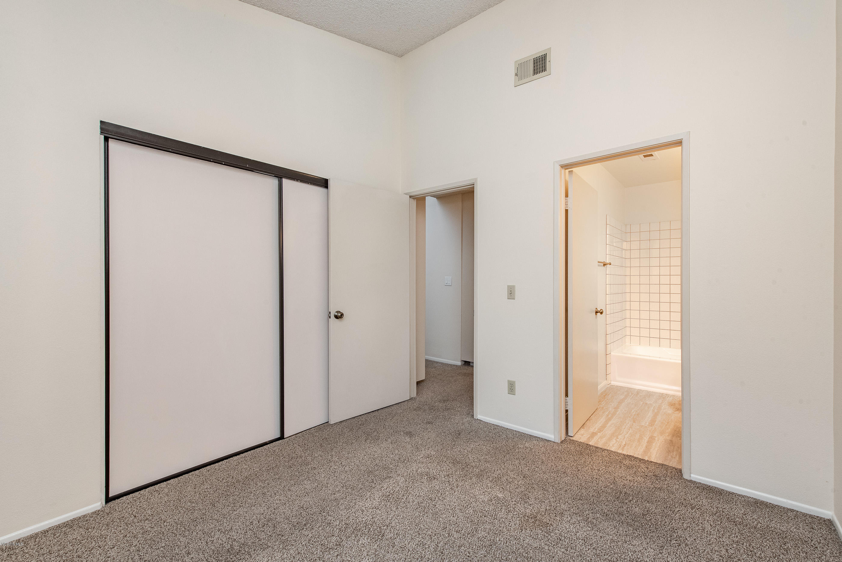 4975 Telephone Road Ventura, CA 93003 - Photo 23 of 31 a view of an empty room