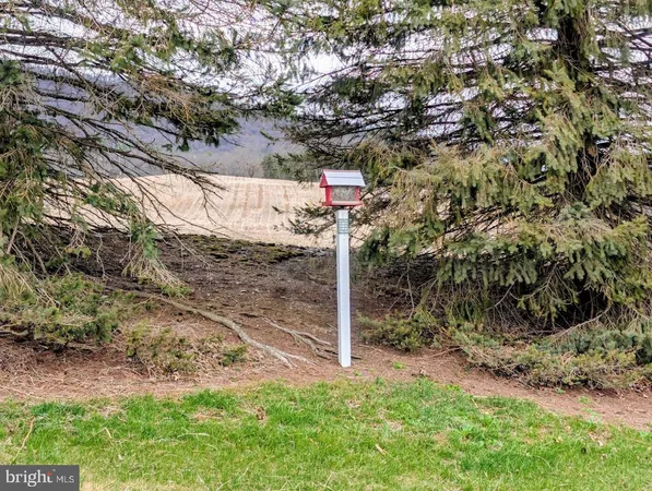 $275,000 | 507 Woodbury Pike, Hopewell, PA 16650