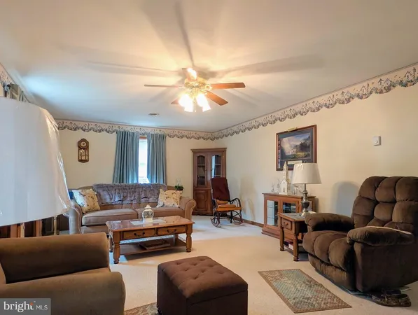$275,000 | 507 Woodbury Pike, Hopewell, PA 16650