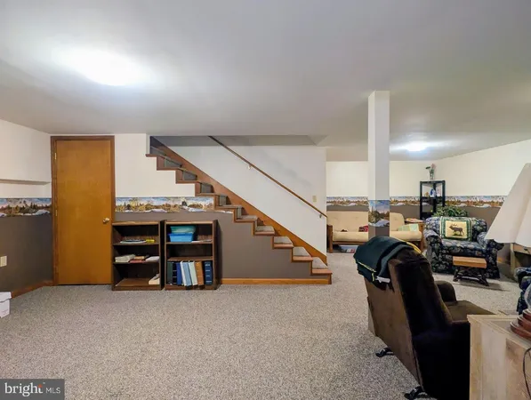 $275,000 | 507 Woodbury Pike, Hopewell, PA 16650