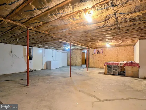 $275,000 | 507 Woodbury Pike, Hopewell, PA 16650