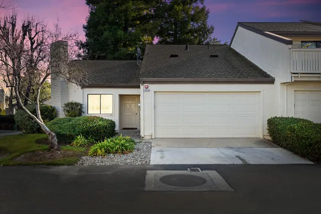 $299,900 | 1118 Cedar Creek Drive, Unit 85, Modesto, CA 95355