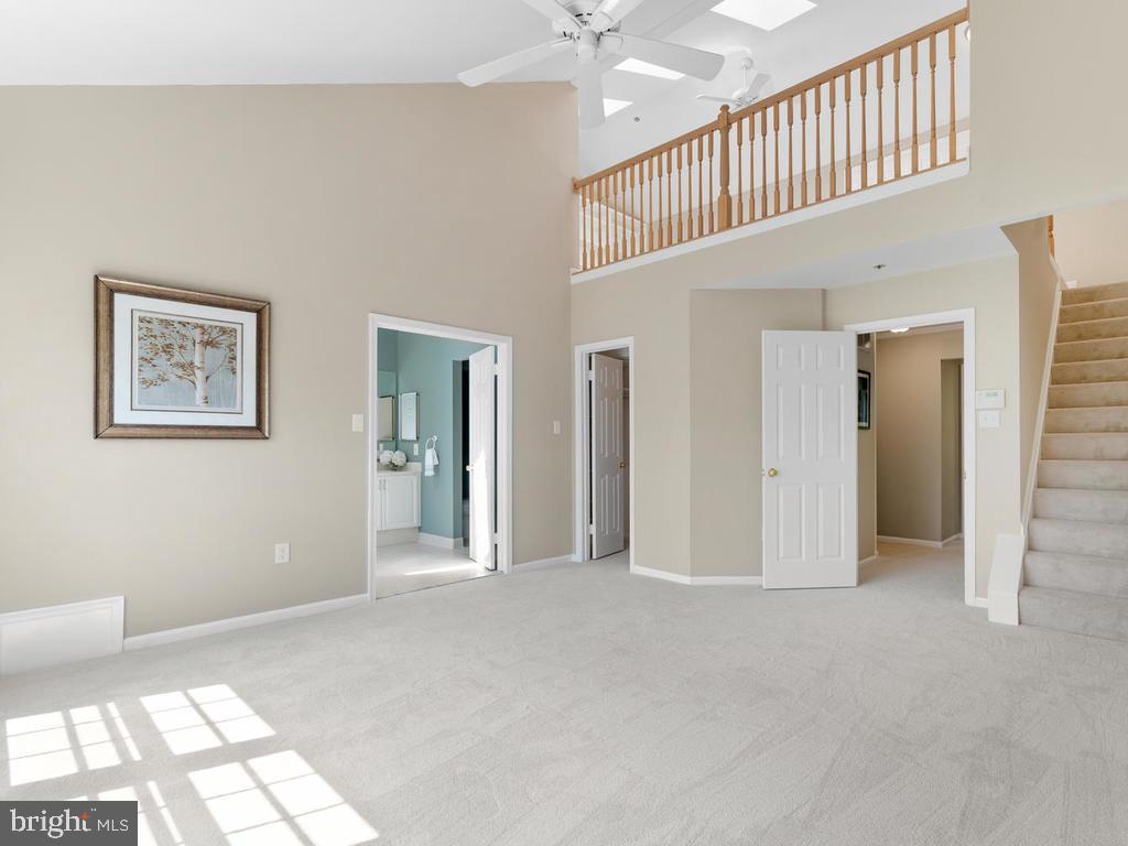8918 2nd Avenue Silver Spring, MD 20910 - Photo 32 of 50 Sumptuous owners retreat!