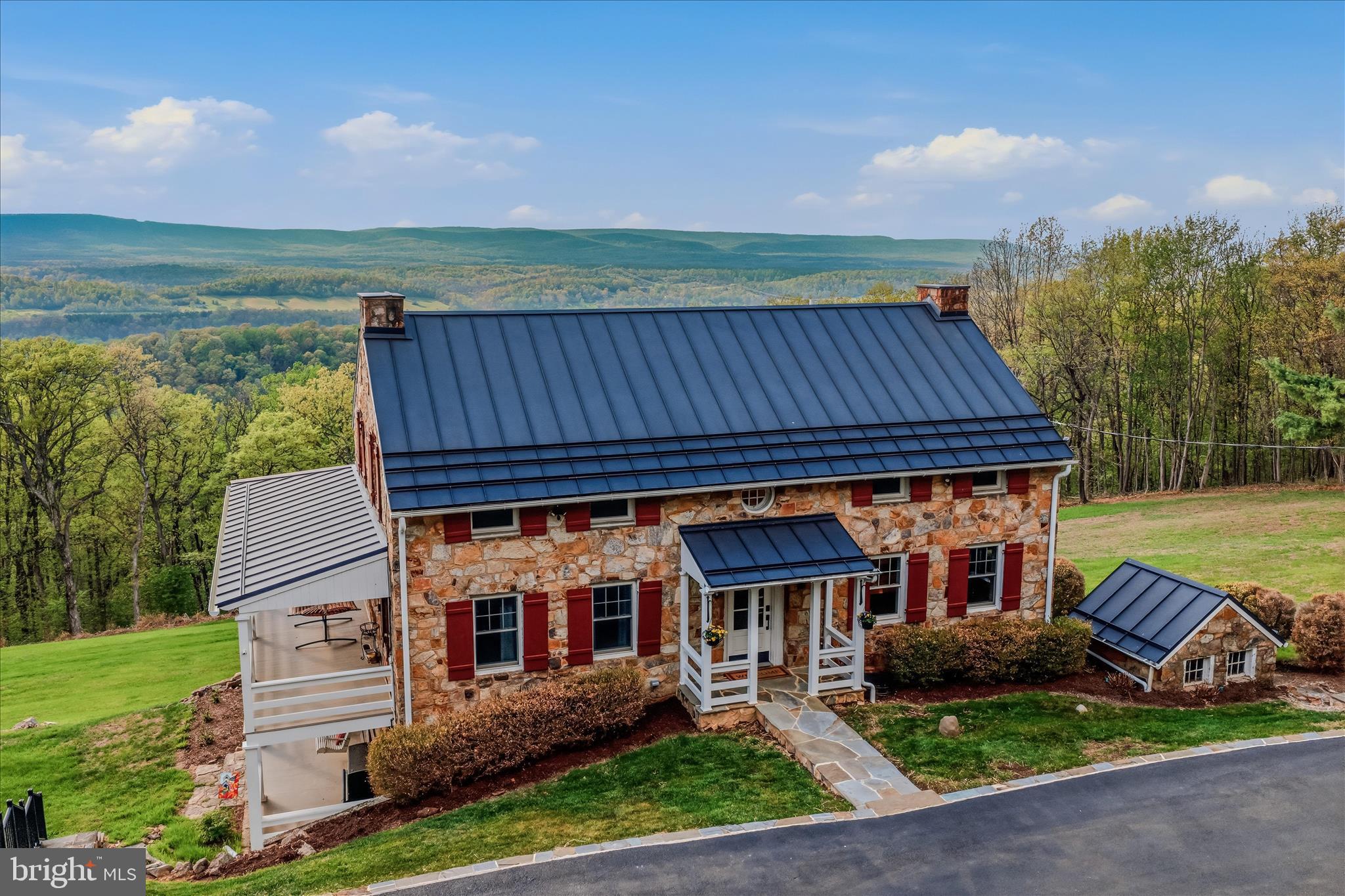 3877 Dry Run Road Martinsburg, WV 25403 - Photo 27 of 51 Front of Home