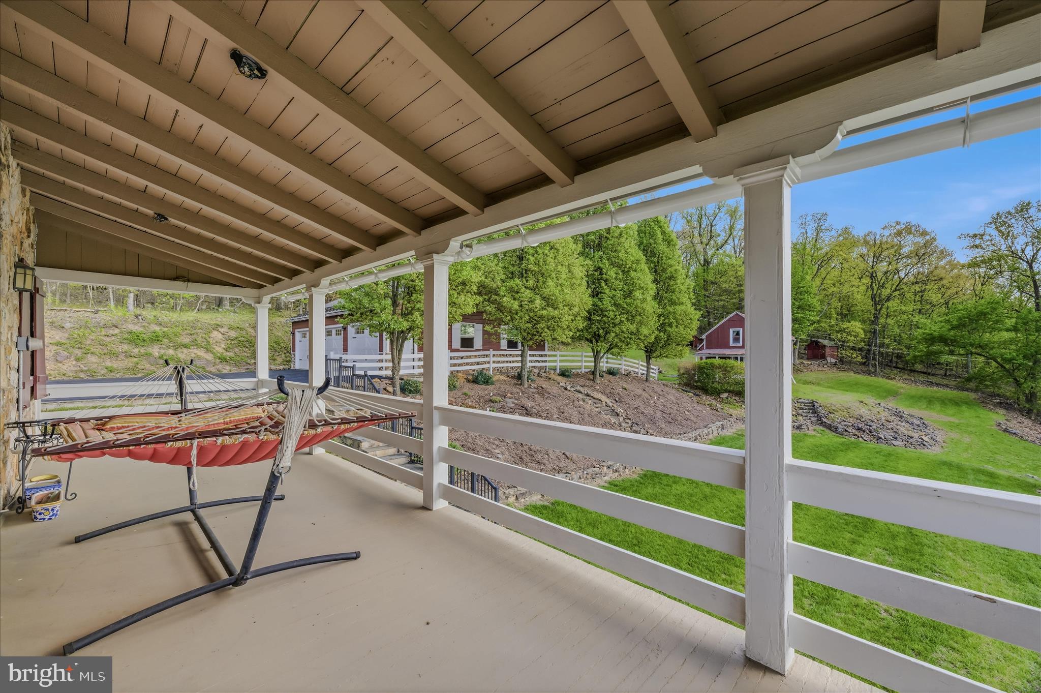 3877 Dry Run Road Martinsburg, WV 25403 - Photo 10 of 51 Deck