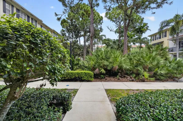 $4,500 | 150 Cat Rock Lane, Jupiter, FL 33458