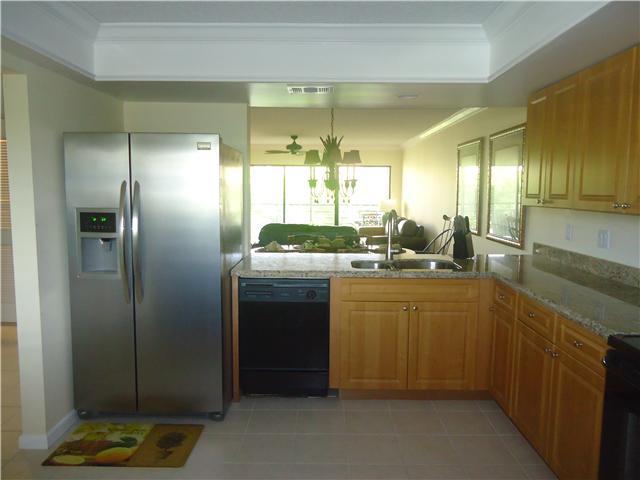 1821 Southwest Palm City Road, Unit B102 Stuart, FL 34994 - Photo 7 of 18 Gallery Image 7