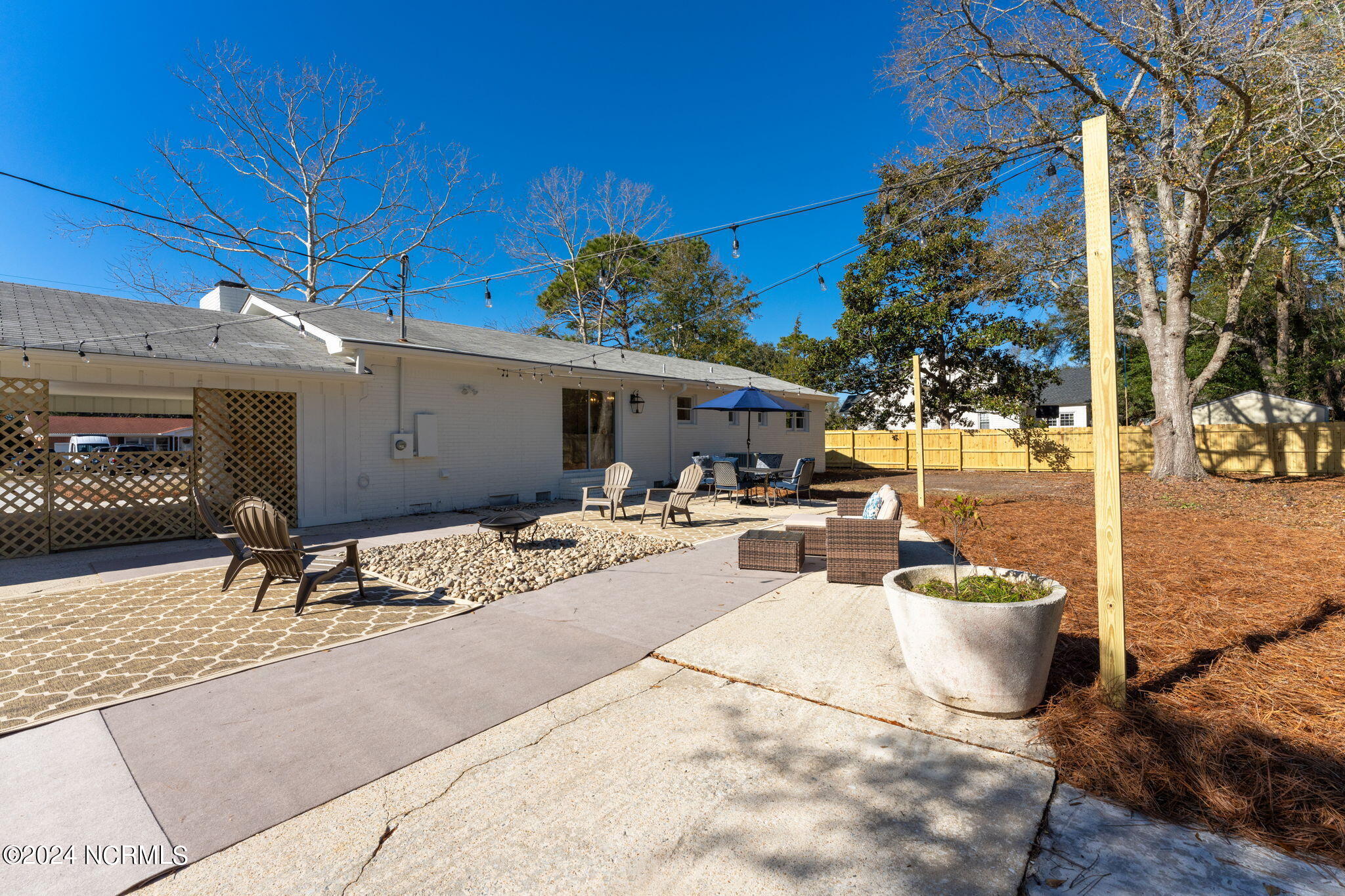 229 2 Chopt Road Wilmington, NC 28405 - Photo 8 of 73 Is this my house? Yes, please!