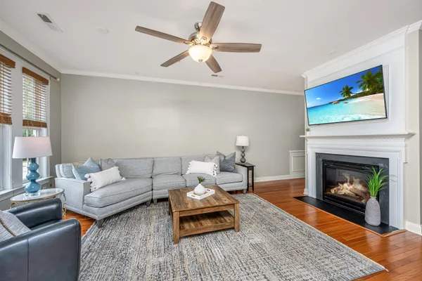 $525,000 | 3676 Bagley Drive, Mount Pleasant, SC 29466