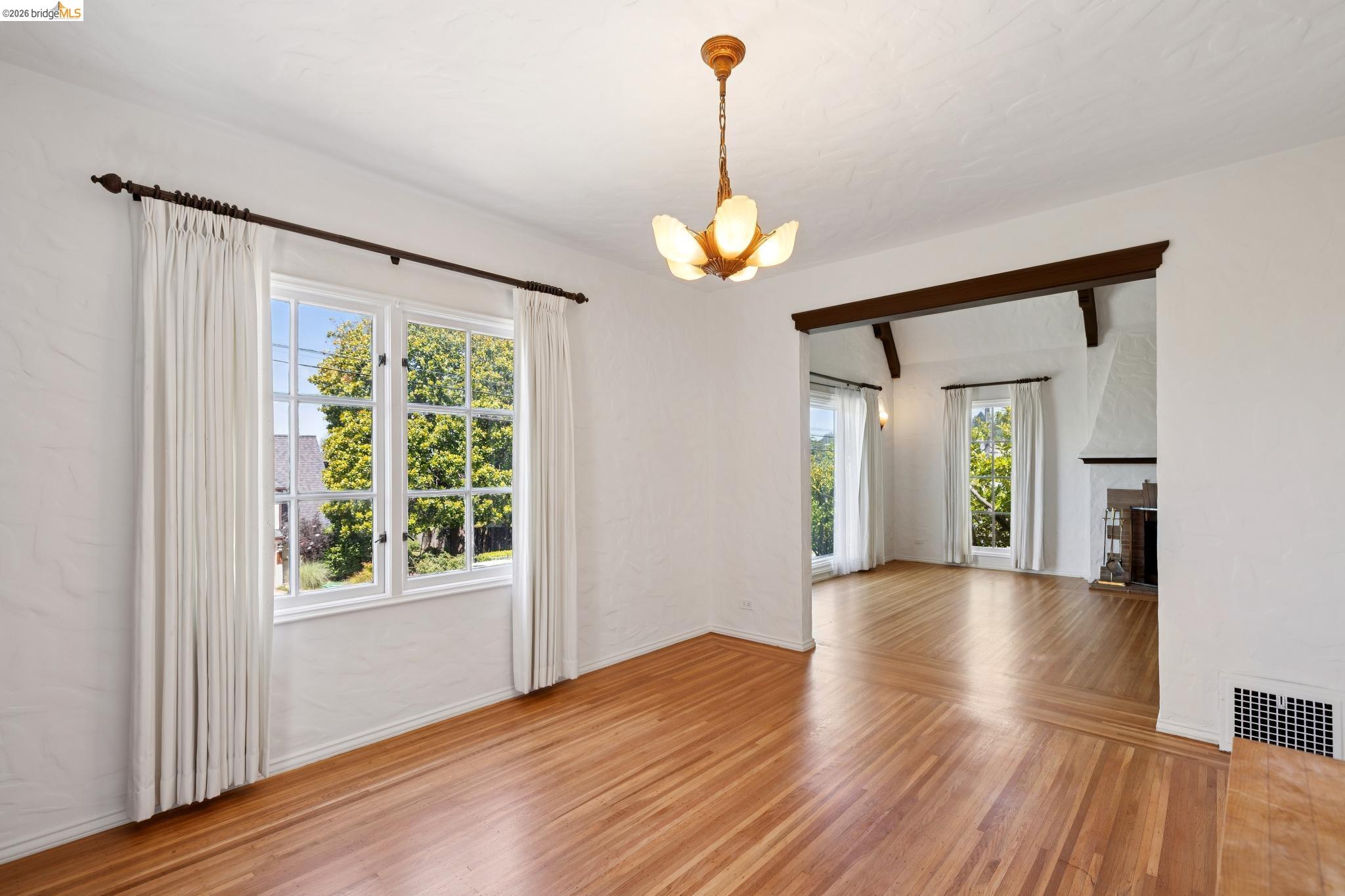 111 Windsor Avenue Kensington, CA 94708 - Photo 11 of 41