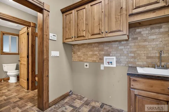 $799,000 | 102 North 3918 East, Rigby, ID 83442