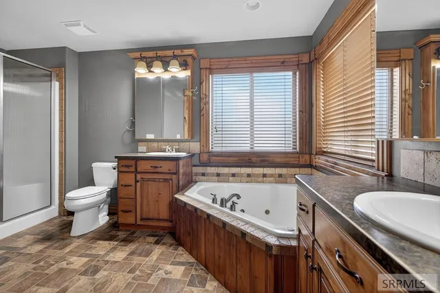 $799,000 | 102 North 3918 East, Rigby, ID 83442