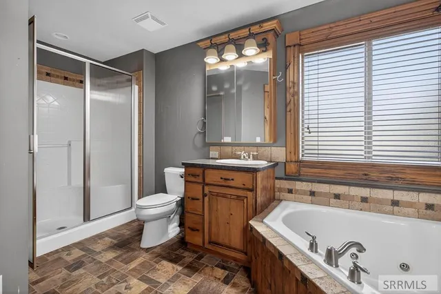 $799,000 | 102 North 3918 East, Rigby, ID 83442