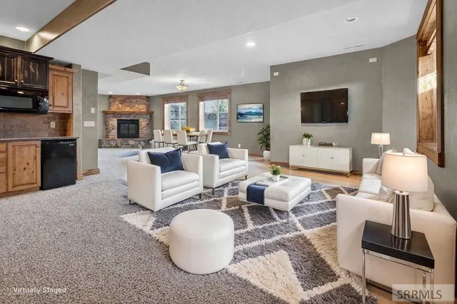 $799,000 | 102 North 3918 East, Rigby, ID 83442