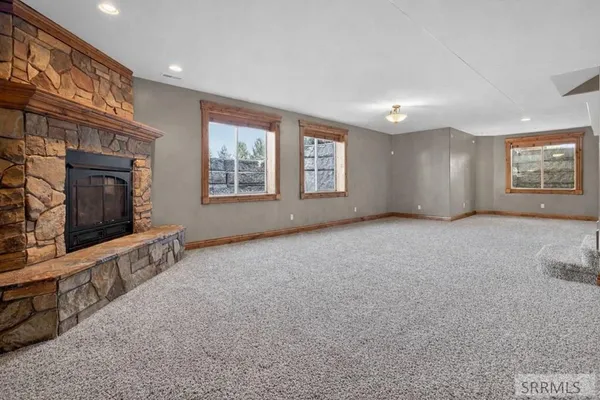 $749,900 | 102 North 3918 East, Rigby, ID 83442