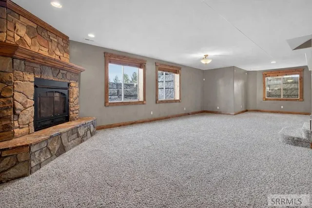 $799,000 | 102 North 3918 East, Rigby, ID 83442