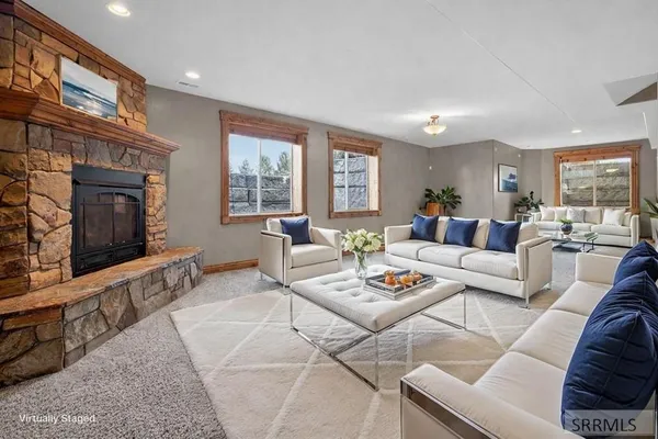 $749,900 | 102 North 3918 East, Rigby, ID 83442