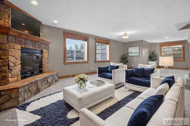 $799,000 | 102 North 3918 East, Rigby, ID 83442