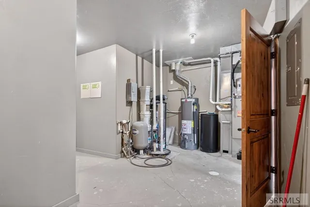 $799,000 | 102 North 3918 East, Rigby, ID 83442